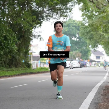Runner Photo 8306973