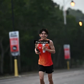Runner Photo 8306985