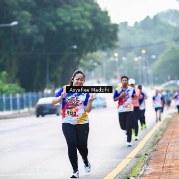 Runner Photo 8306994
