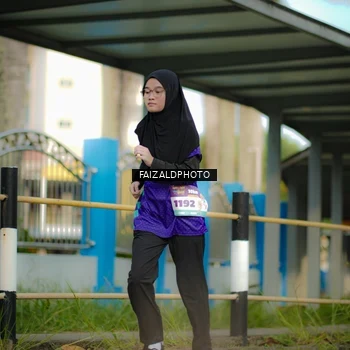 Runner Photo 8307027