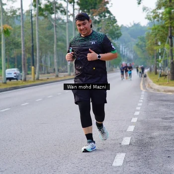 Runner Photo 8307029