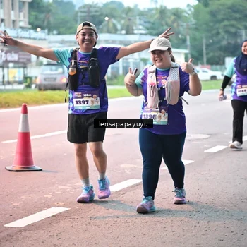 Runner Photo 8307037