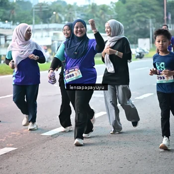 Runner Photo 8307046
