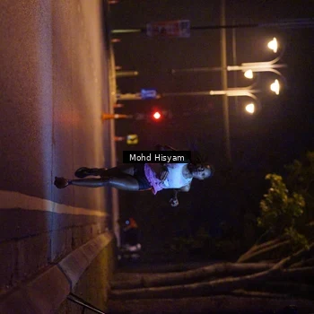 Runner Photo 8307077
