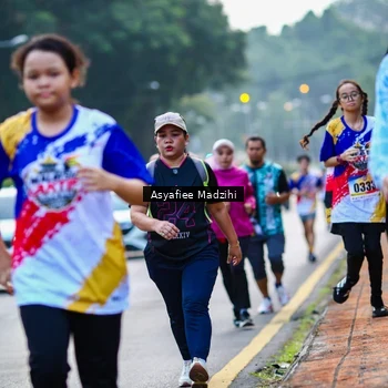 Runner Photo 8307088