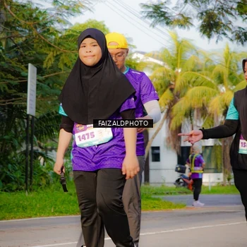 Runner Photo 8307090