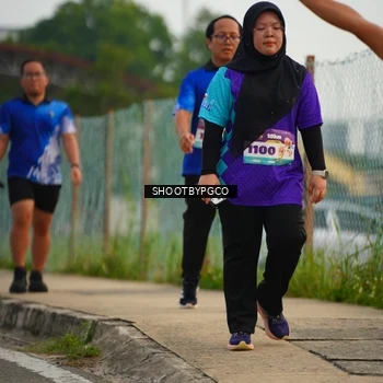 Runner Photo 8307110