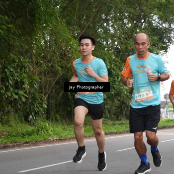 Runner Photo 8307126