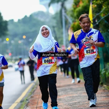 Runner Photo 8307136