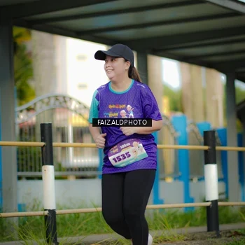 Runner Photo 8307141