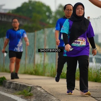 Runner Photo 8307150