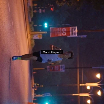 Runner Photo 8307171