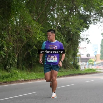 Runner Photo 8307182