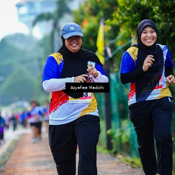 Runner Photo 8307191