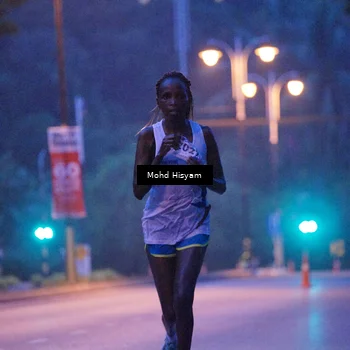 Runner Photo 8307197