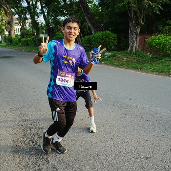 Runner Photo 8307200