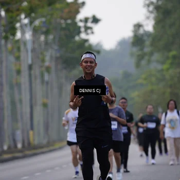 Runner Photo 8307201