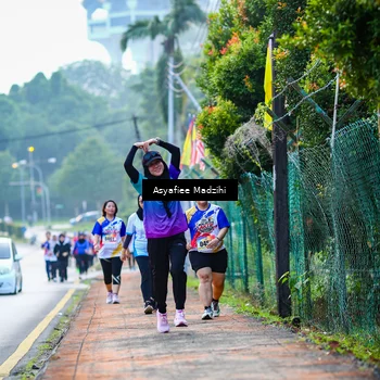 Runner Photo 8307213