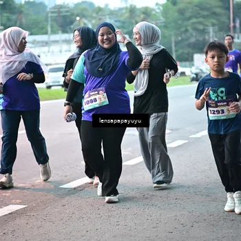 Runner Photo 8307216