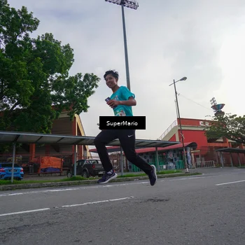 Runner Photo 8307238