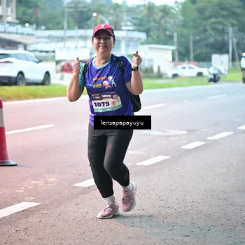 Runner Photo 8307262