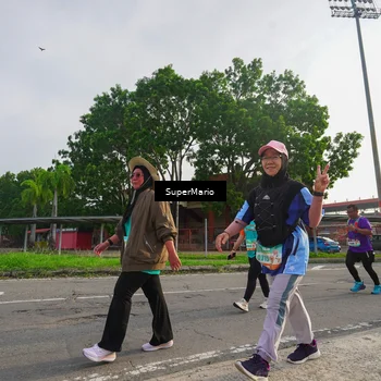 Runner Photo 8307283