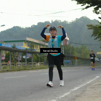 Runner Photo 8307287