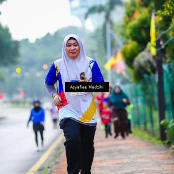 Runner Photo 8307340