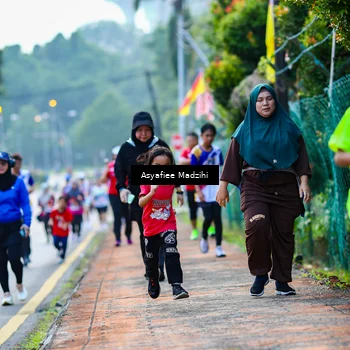 Runner Photo 8307363