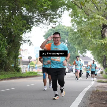 Runner Photo 8307378