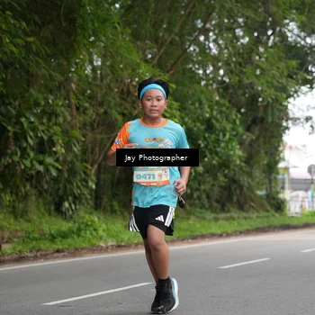 Runner Photo 8307381