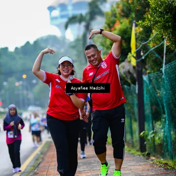 Runner Photo 8307429