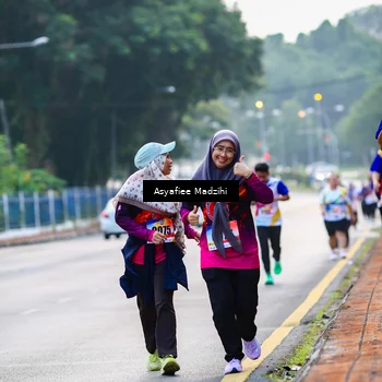 Runner Photo 8307442