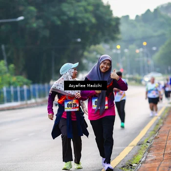 Runner Photo 8307449