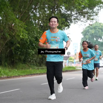 Runner Photo 8307451