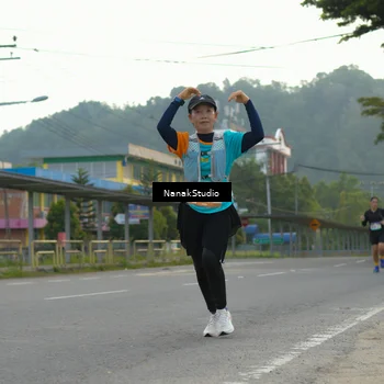 Runner Photo 8307452