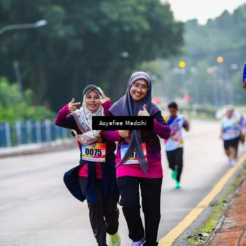 Runner Photo 8307462