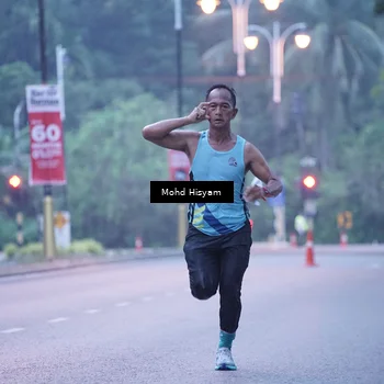 Runner Photo 8307480