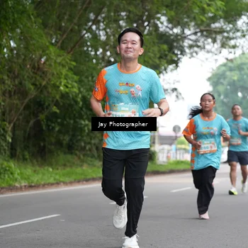 Runner Photo 8307482
