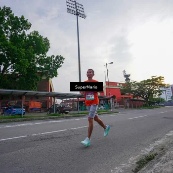 Runner Photo 8307499