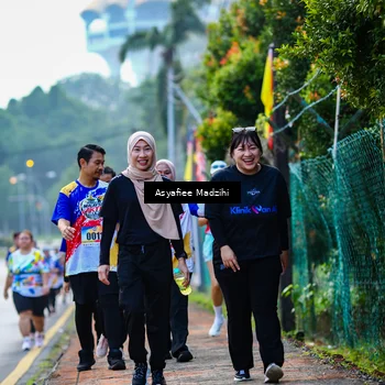 Runner Photo 8307503