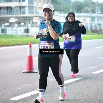 Runner Photo 8307512
