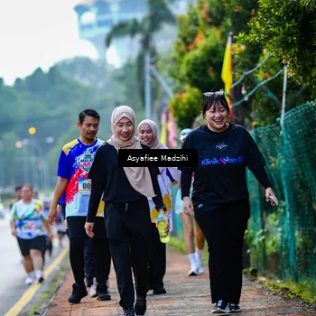 Runner Photo 8307537