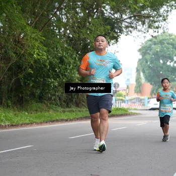 Runner Photo 8307544