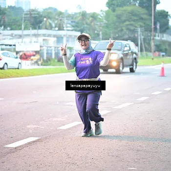 Runner Photo 8307548