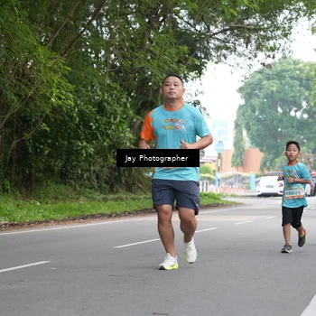 Runner Photo 8307551