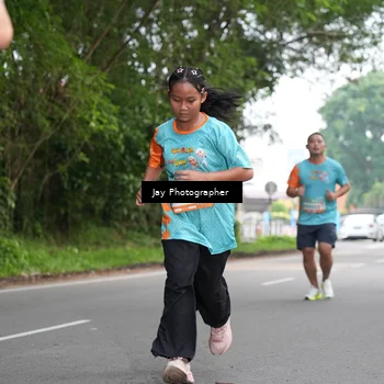 Runner Photo 8307576