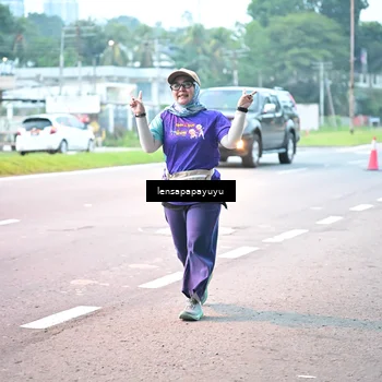 Runner Photo 8307578