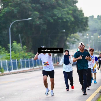 Runner Photo 8307599
