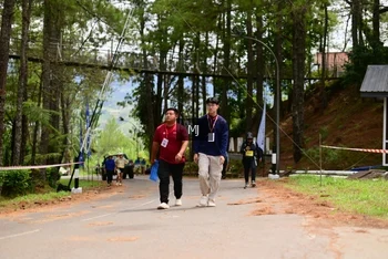 Runner Photo 83076